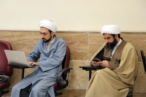 Ayatollah Khosro Panah-14031213-Feghh Hokmrani-Jalase 02-Thaqalain_IR (8)